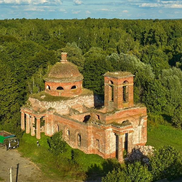 Никольский храм села Осово Захаровского района